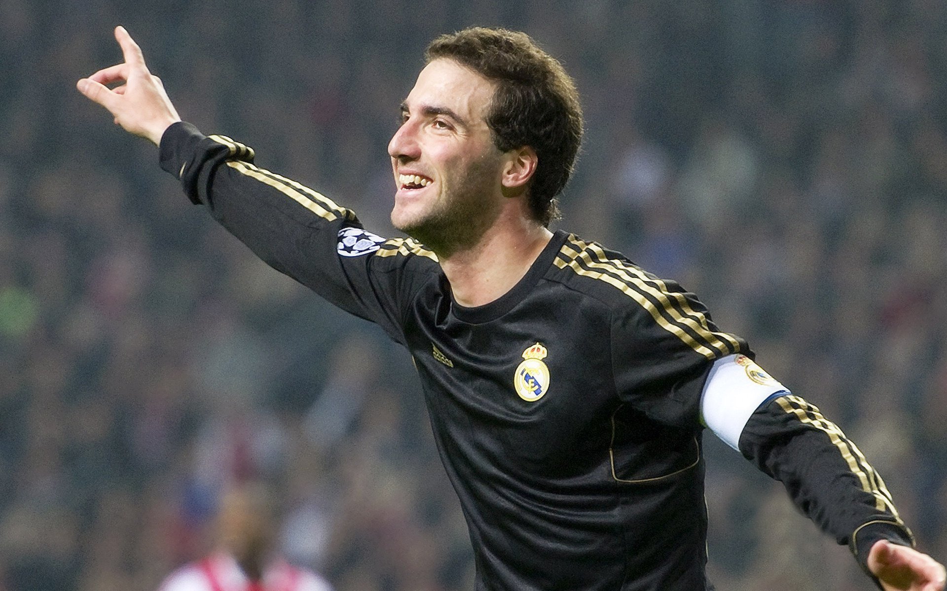 “破纪录之战！武汉马拉松迎接全新挑战”